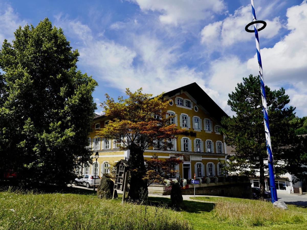 Hotel Endorfer Hof Bad Endorf Exterior photo